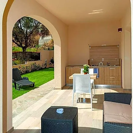 Aparthotel Molarotto Con Angolo Cottura 3*